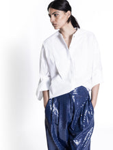 Camicia over con allacciatura nascosta e polsi alti - BIANCO | Sandro Ferrone