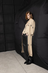 Camicia con collo coreana - CAMMELLO-NERO | Sandro Ferrone