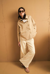 Trench corto con spacchi laterali | Sandro Ferrone