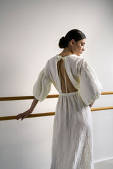 Abito stropicciato | Sandro Ferrone