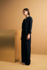 Tuta con blusa scollo a v e inserto paillettes nelle maniche | Sandro Ferrone